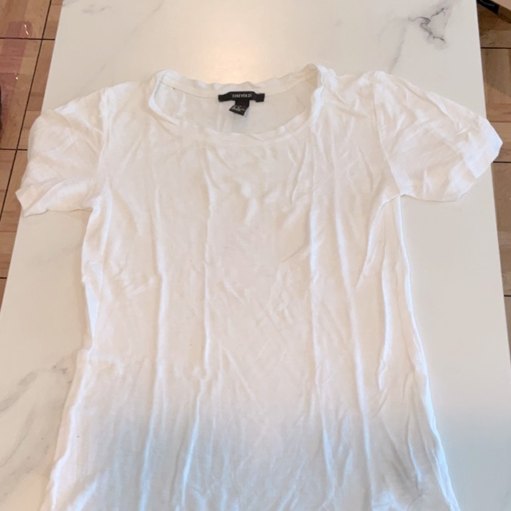 Forever 21 white cotton short sleeved tee, small.